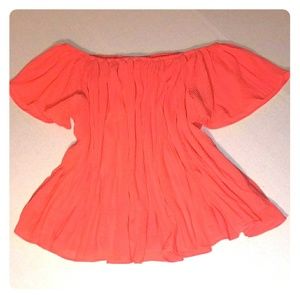 🌴LoveRiche coral off shoulder top